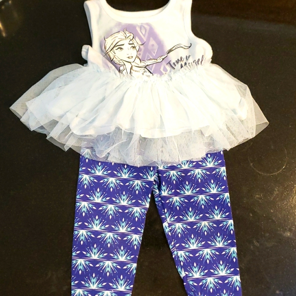Disney Frozen 2 outfit